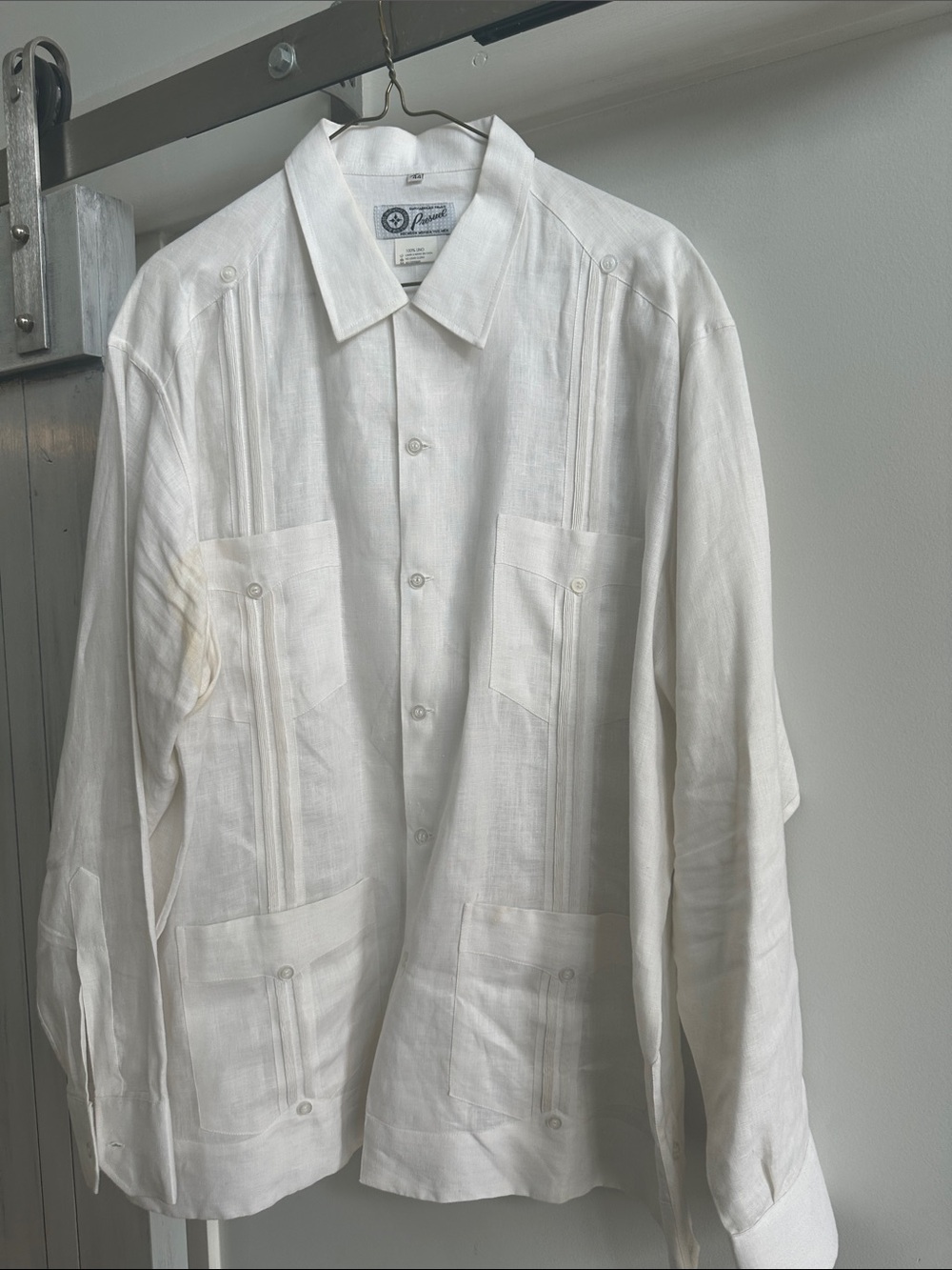 Classic White Linen Guayabera made by Presuel in Yucatán, Mexico. Size 44.